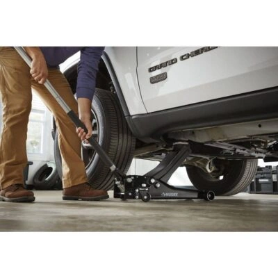 HUSKY 2.5-Ton Low Profile Jack photo 5