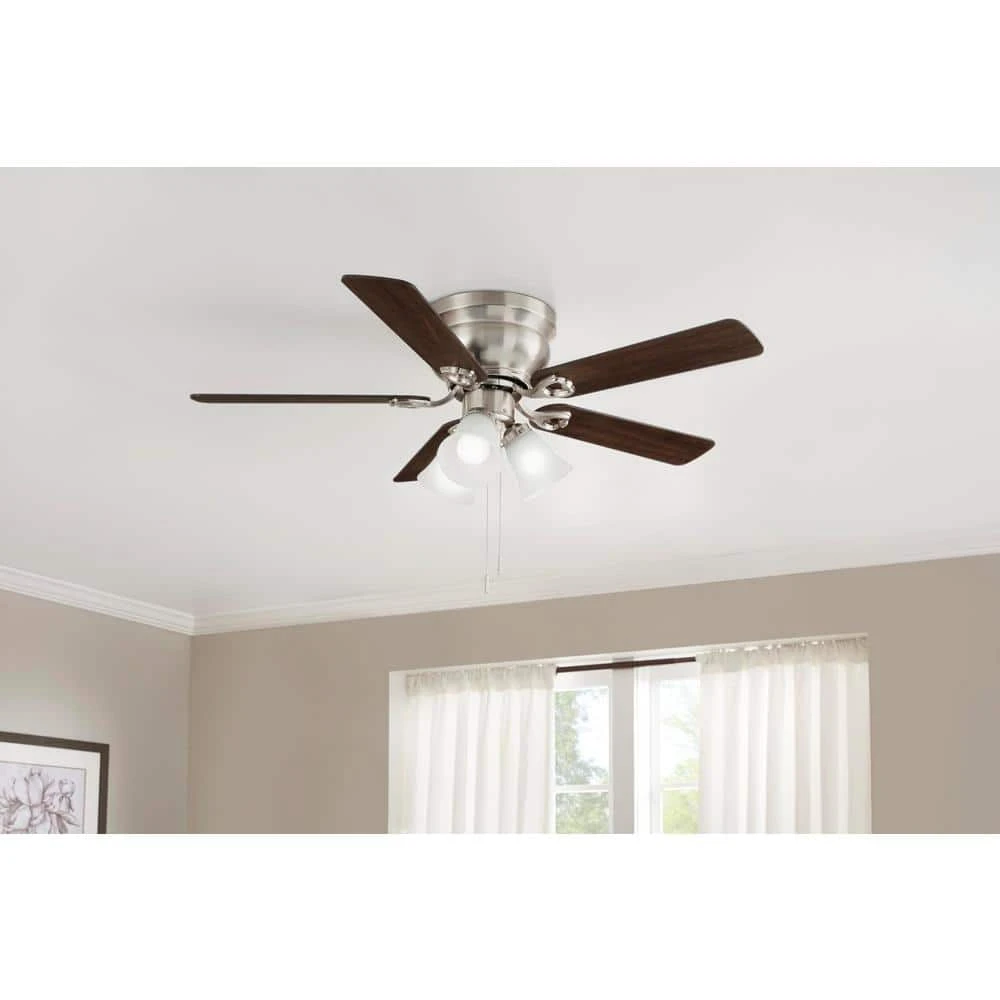 HAMPTON BAY Clarkston II 44in LED Indoor Brushed Nickel Ceiling Fan with Light Kit